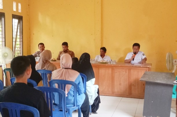 Sosialisasi dan Evaluasi Kegiatan Magrib Mengaji dan Rumah Tahfidz di Desa Lubuk Besar.