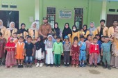 Peringati Hari Anak Nasional, Kepala Desa Lubuk Besar Bersama Bunda PAUD, Mahasiswa KKN UNISI, dan Tenaga Kesehatan Gelar Program Anak Sehat di PAUD Berkah Hidayah dan SDN 03 Lubuk Besar.
